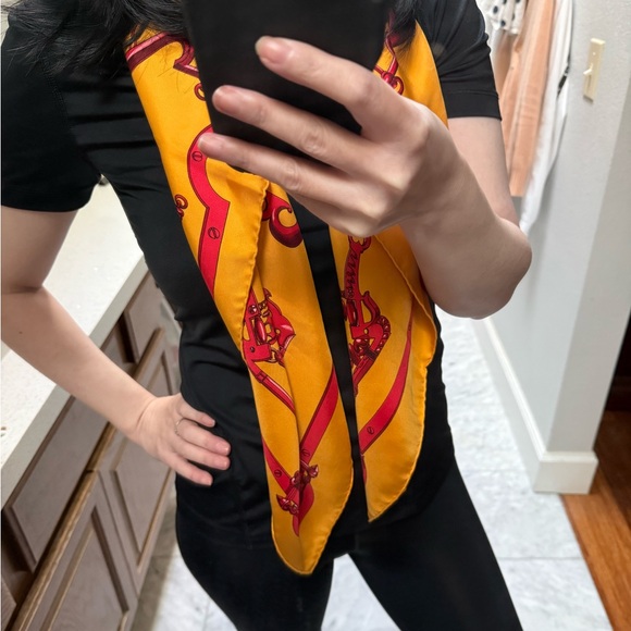 🔥 🔥 Authentic Hermes Silk scarf 90 Twill Mors Et Gourmettes w hermes box NEW - Picture 13 of 13